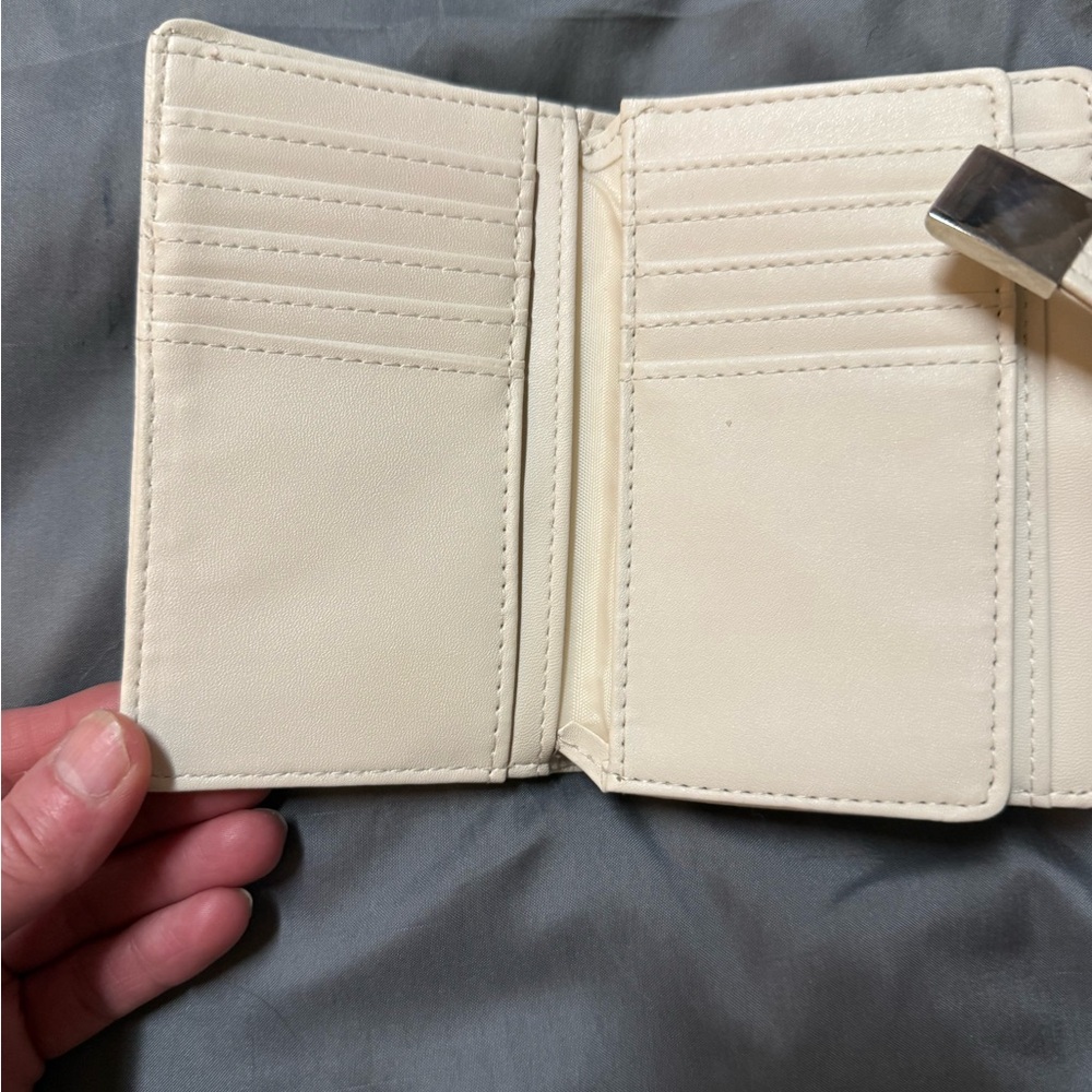 Safe Keeper Cream Leather Wallet With Strap Closure View 4